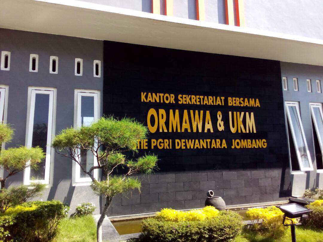 SELEKSI KEPANITIAN POSMABA STIE PGRI DEWANTARA JOMBANG TAHUN AKADEMIK 2017/2018 SELEKSI KEPANITIAN POSMABA STIE PGRI DEWANTARA JOMBANG TAHUN AKADEMIK 2017/2018