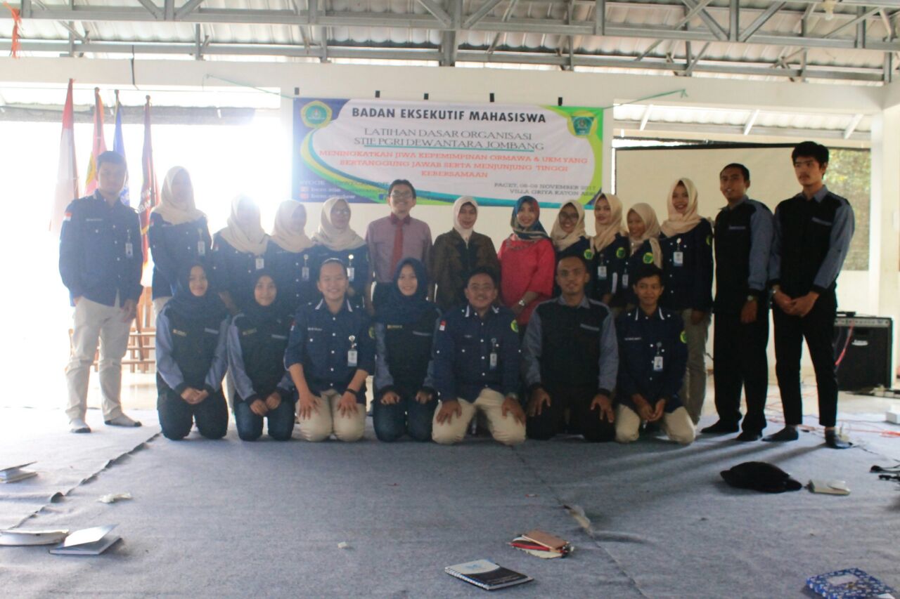 BEM STIE PGRI DEWANTARA JOMBANG GELAR LATIHAN DASAR ORGANISASI (LDO) BEM STIE PGRI DEWANTARA JOMBANG GELAR LATIHAN DASAR ORGANISASI (LDO)