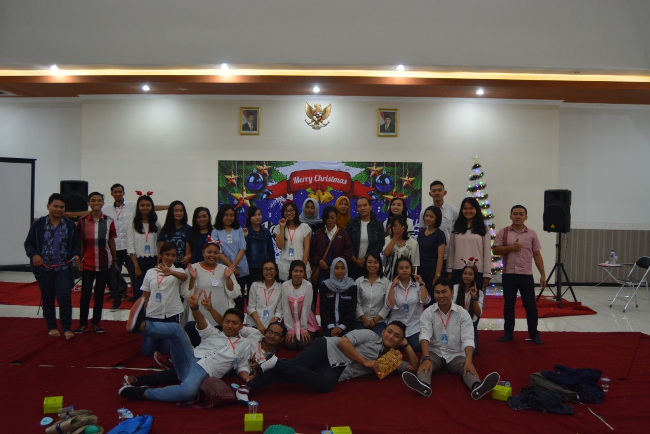PERAYAAN NATAL BERSAMA IMAKRIS STIE PGRI DEWANTARA JOMBANG PERAYAAN NATAL BERSAMA IMAKRIS STIE PGRI DEWANTARA JOMBANG