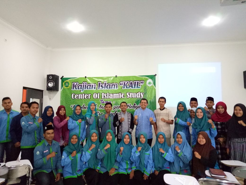 CENTER OF ISLAMIC STUDI (COIS) SUKSES MENGELAR KAJIAN ISLAM KE-4 CENTER OF ISLAMIC STUDI (COIS) SUKSES MENGELAR KAJIAN ISLAM KE-4