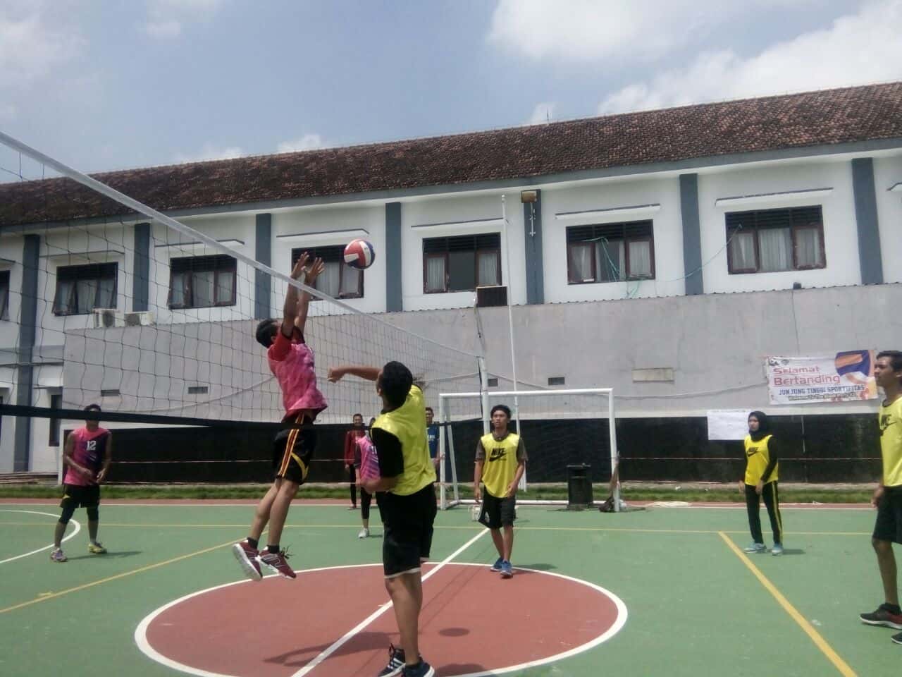 UKM OLAHRAGA STIE DEWANTARA GELAR STIE VOLLEY CUP 2018 UKM OLAHRAGA STIE DEWANTARA GELAR STIE VOLLEY CUP 2018