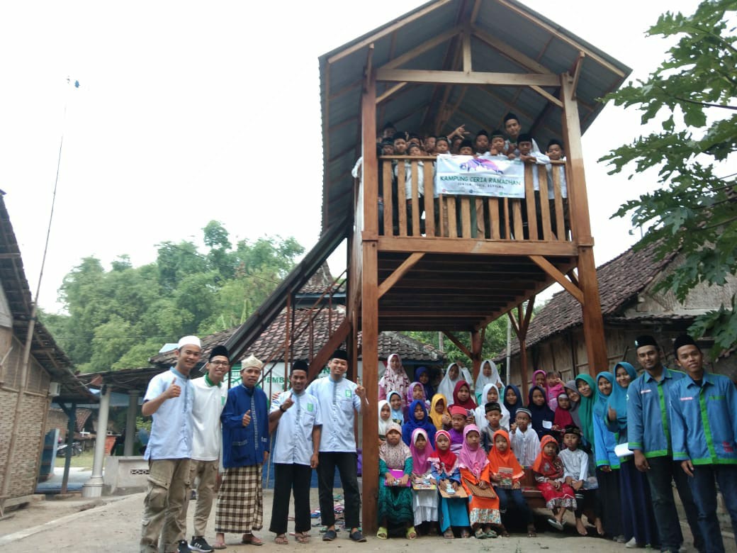 KAMPUNG CERIA RAMADHAN BERSAMA COIS (CENTER OF ISLAMIC STUDY) STIE PGRI DEWANTARA JOMBANG KAMPUNG CERIA RAMADHAN BERSAMA COIS (CENTER OF ISLAMIC STUDY) STIE PGRI DEWANTARA JOMBANG