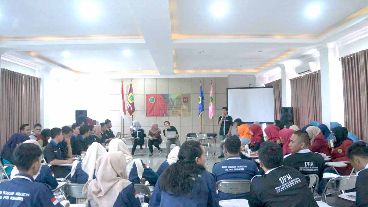 DPM STIE PGRI DEWANTARA JOMBANG MENYELENGGARAKAN MUSYAWARAH TINGKAT TINGGI (MTT) DPM STIE PGRI DEWANTARA JOMBANG MENYELENGGARAKAN MUSYAWARAH TINGKAT TINGGI (MTT)