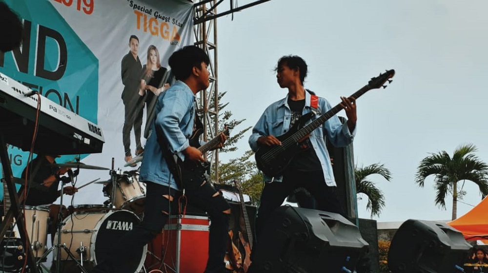 DEWANTARA MUSIK FESTIVAL TAHUN 2019 KEMBALI DIGELAR OLEH UKM DEWANTARA MUSIK STIE PGRI DEWANTARA JOMBANG DEWANTARA MUSIK FESTIVAL TAHUN 2019 KEMBALI DIGELAR OLEH UKM DEWANTARA MUSIK STIE PGRI DEWANTARA JOMBANG