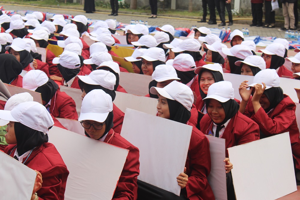 TIDAK ADA PERPELONCOAN, PENGENALAN KEHIDUPAN KAMPUS MAHASISWA BARU (PK2MABA) STIE PGRI DEWANTARA JOMBANG SUKSES DIGELAR TIDAK ADA PERPELONCOAN, PENGENALAN KEHIDUPAN KAMPUS MAHASISWA BARU (PK2MABA) STIE PGRI DEWANTARA JOMBANG SUKSES DIGELAR