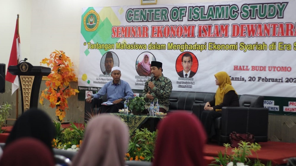 MENGHADAPI EKONOMI ISLAM DI ERA SOCIETY 5.0, UKM CENTER OF ISLAMIC STUDY (COIS) STIE PGRI DEWANTARA JOMBANG GELAR SEMINAR EKONOMI ISLAM MENGHADAPI EKONOMI ISLAM DI ERA SOCIETY 5.0, UKM CENTER OF ISLAMIC STUDY (COIS) STIE PGRI DEWANTARA JOMBANG GELAR SEMINAR EKONOMI ISLAM