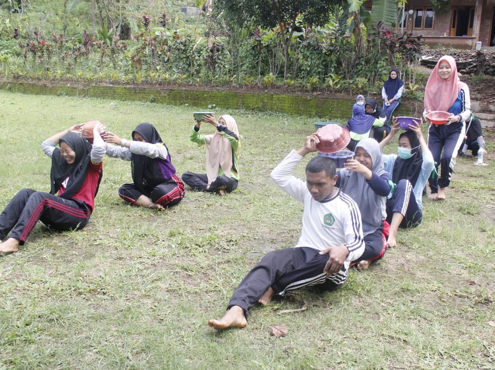 HIMAKU STIE PGRI DEWANTARA JOMBANG SUKSES ADAKAN TRAOKU (TRAINING OF HIMAKU) HIMAKU STIE PGRI DEWANTARA JOMBANG SUKSES ADAKAN TRAOKU (TRAINING OF HIMAKU)